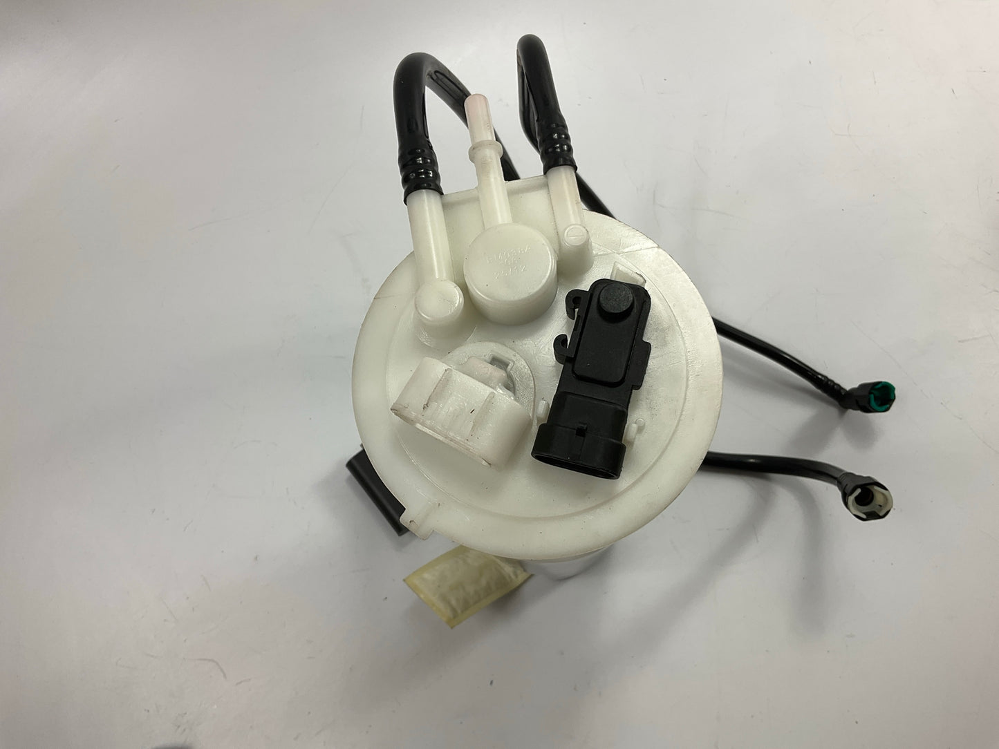 COMES AS SHOWN - Sparta PN3011 Fuel Pump Module