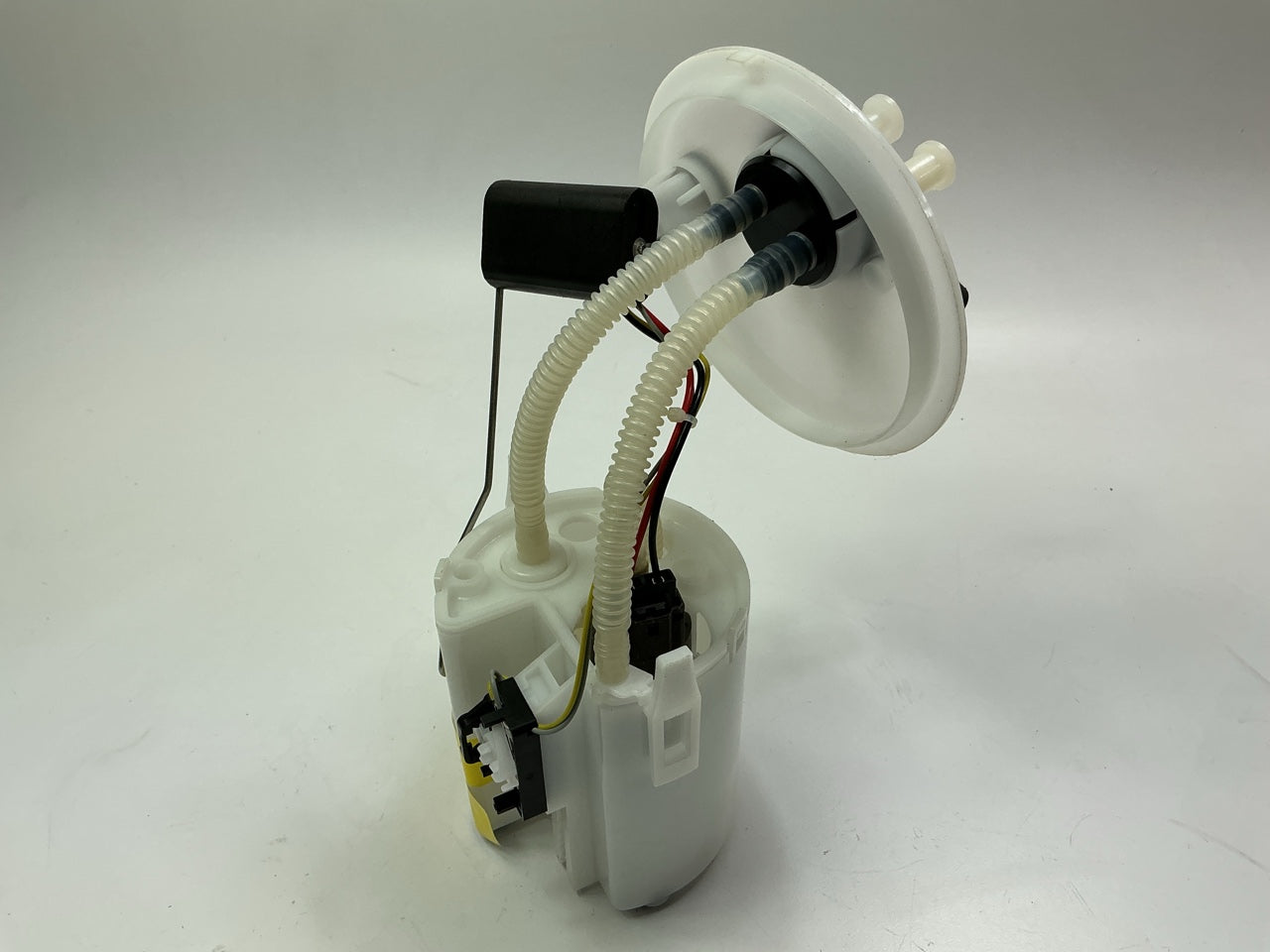Sparta PN3147 Fuel Pump Module For 2000-2002 Jaguar S-Type, 00-02 Lincoln LS