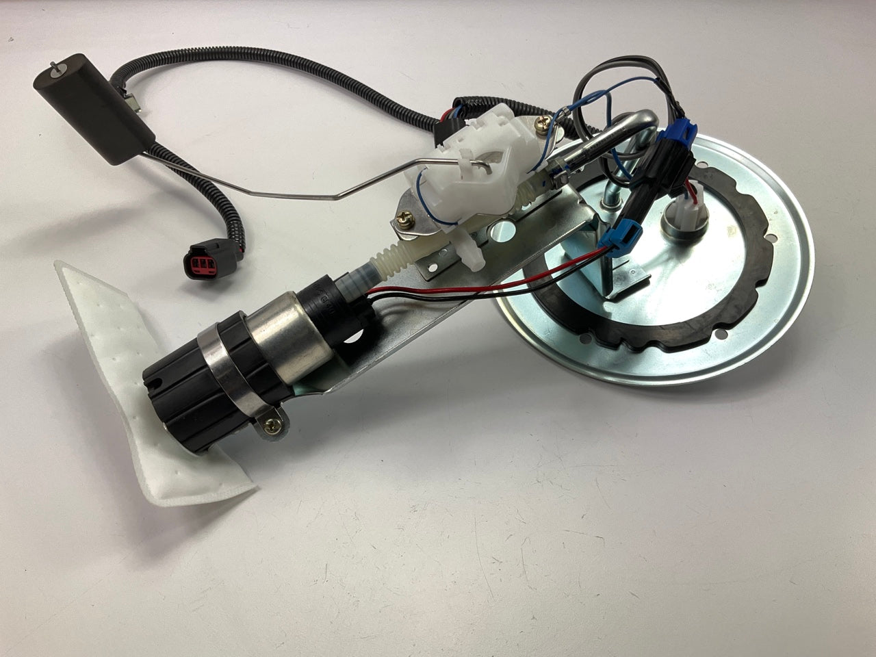 Sparta PN4022 Fuel Pump Hanger Assembly For 2010-2011 Ford Crown Victoria
