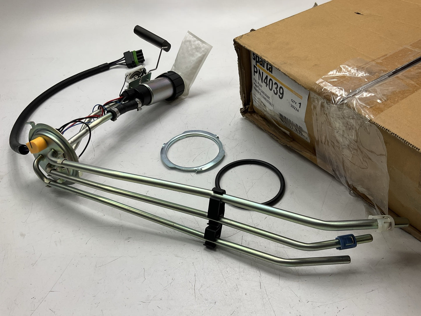 Sparta PN4039 Fuel Pump & Sender Hanger Assembly