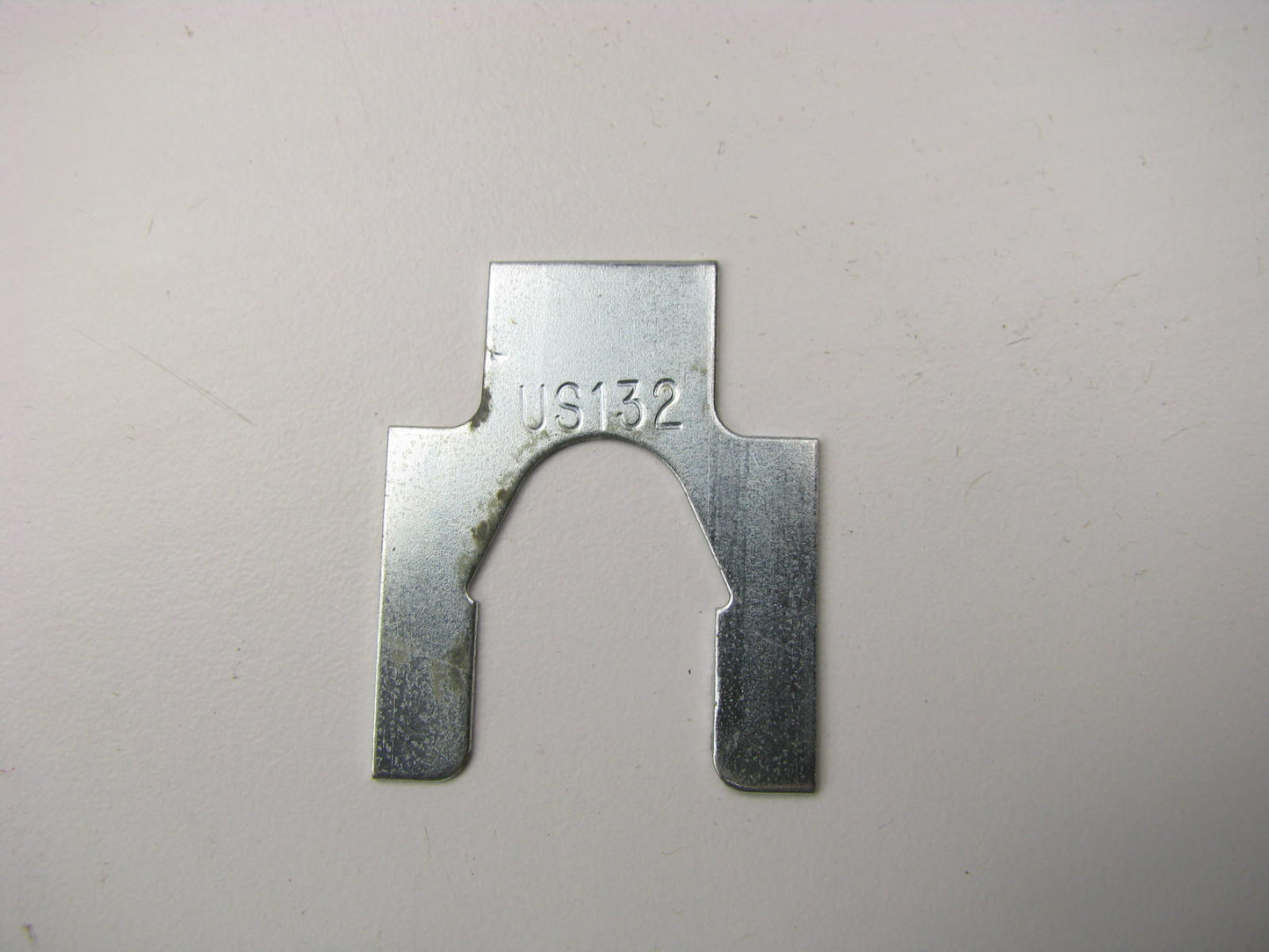 Specialty Products 47151 Caster Camber Shims 1/32'' Thick - 5/8'' Opening 50/Pack