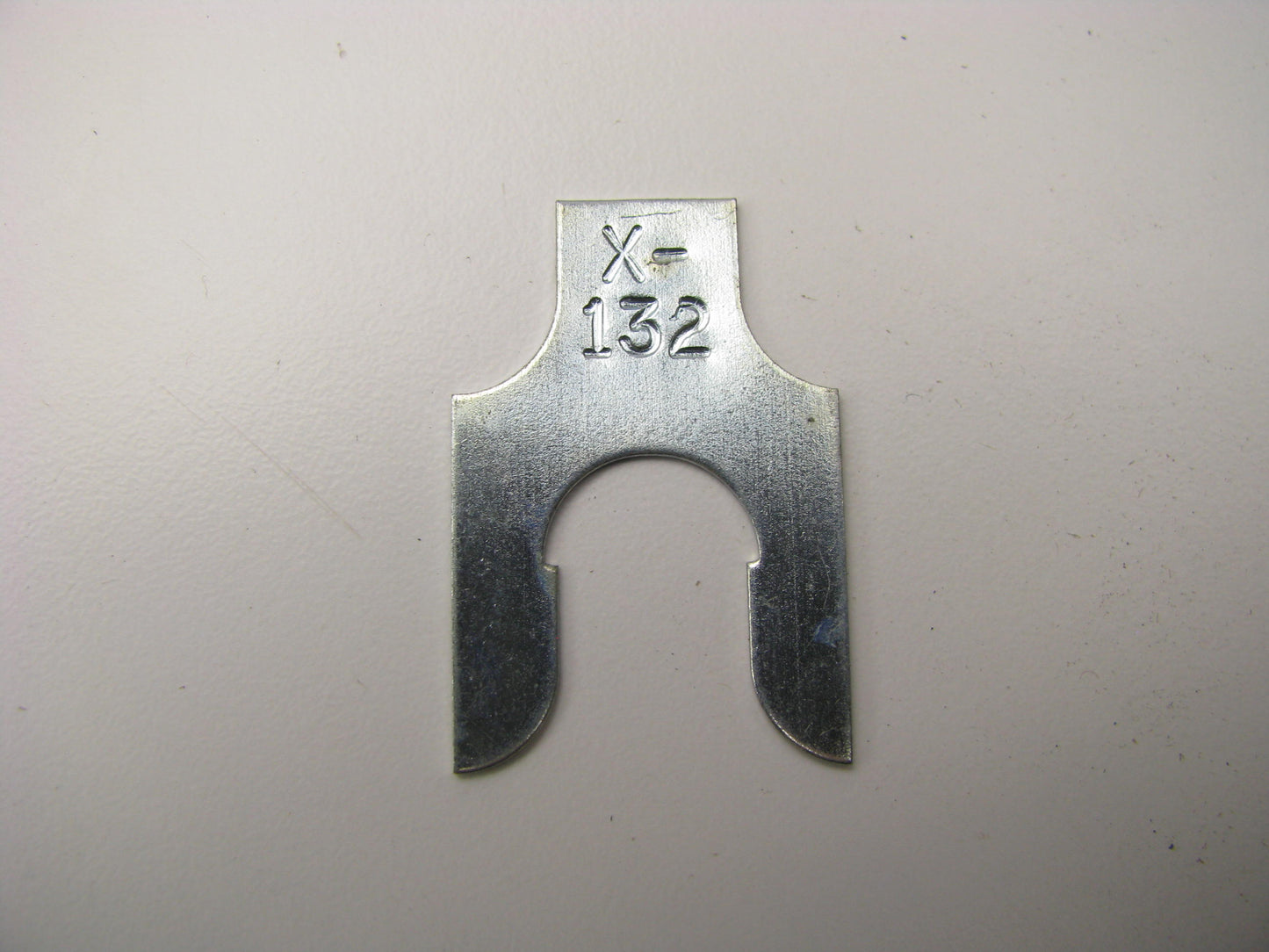 Specialty Products 47761 Caster Camber Shims 1/32'' Thick - 7/16'' Opening 50/Pack