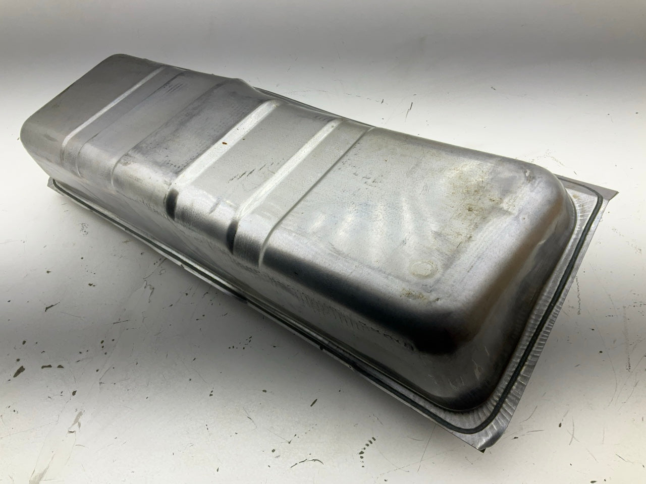 Dented, See Actual Photos - Spectra F14C Gas Fuel Tank, 16 Gallon Side Mount