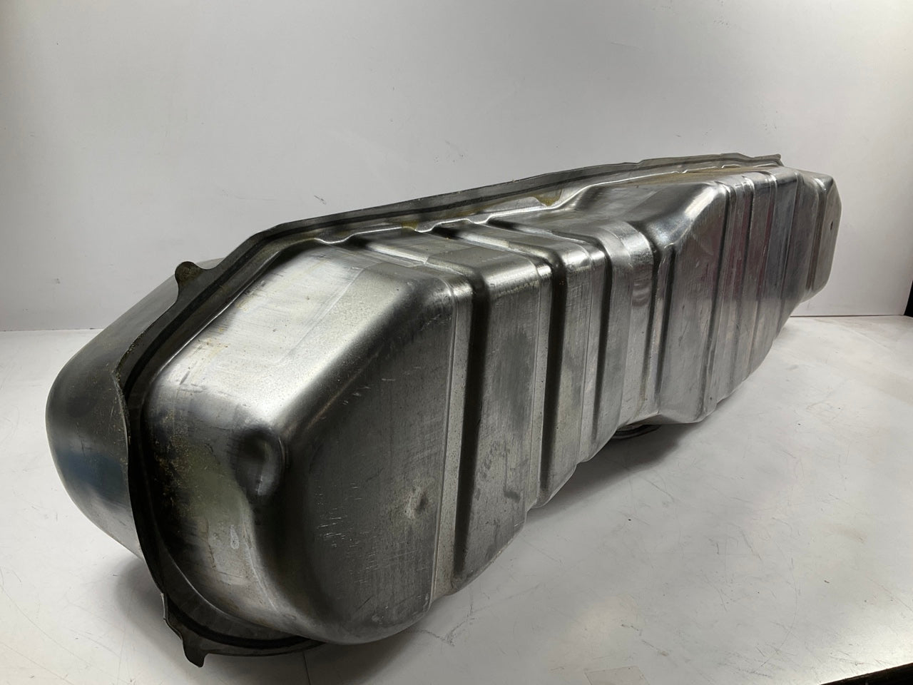 SCRATCH & DENT - Spectra F45A Fuel Gas Tank - 30.5 Gallon - SEE PHOTOS
