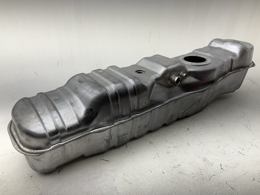 Spectra F83A Fuel Gas Tank 19 Gallon, Front, 1999-2004 Ford F-350 F-450 F-550 SD