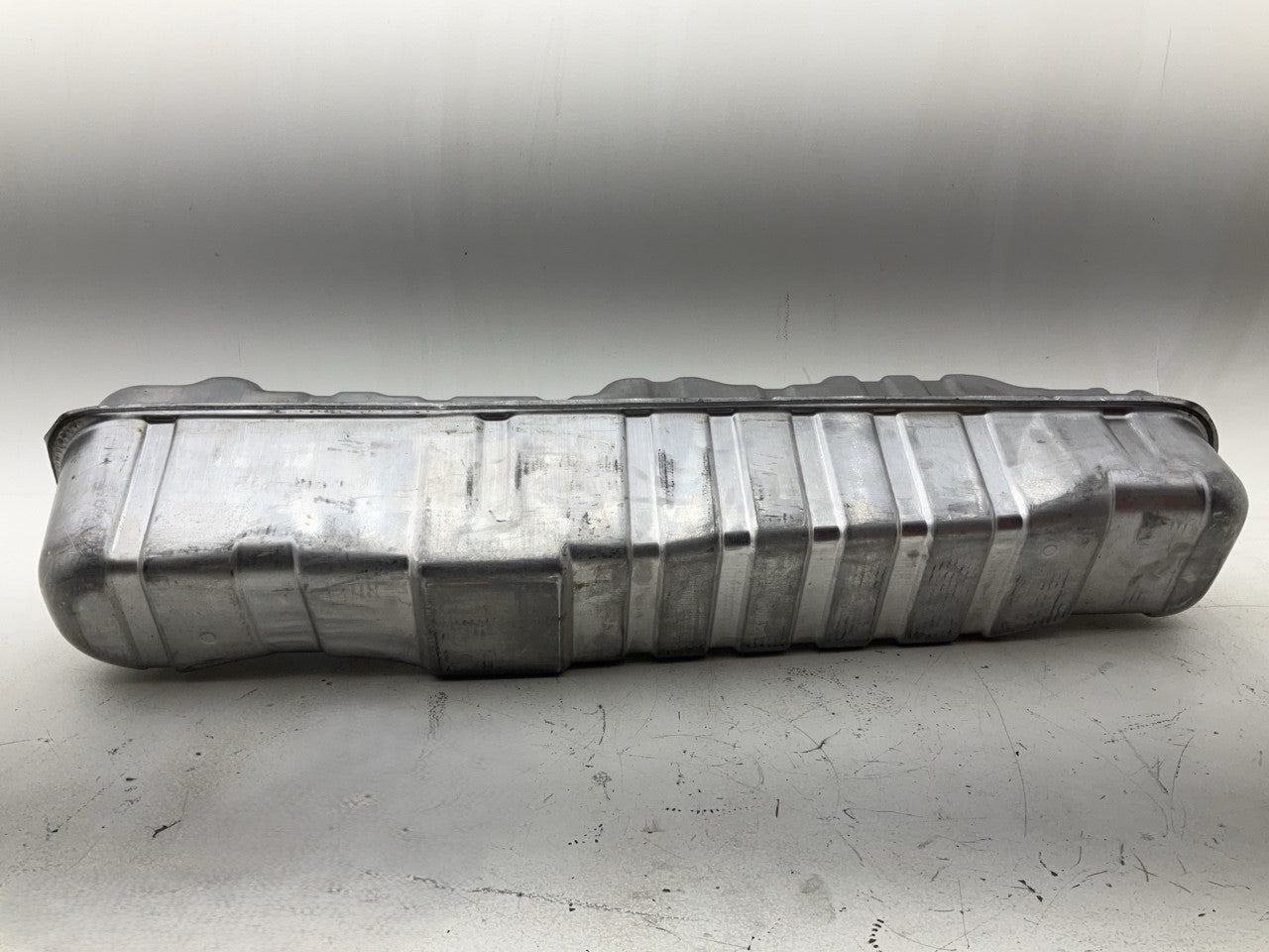 Spectra F83A Fuel Gas Tank 19 Gallon, Front, 1999-2004 Ford F-350 F-450 F-550 SD