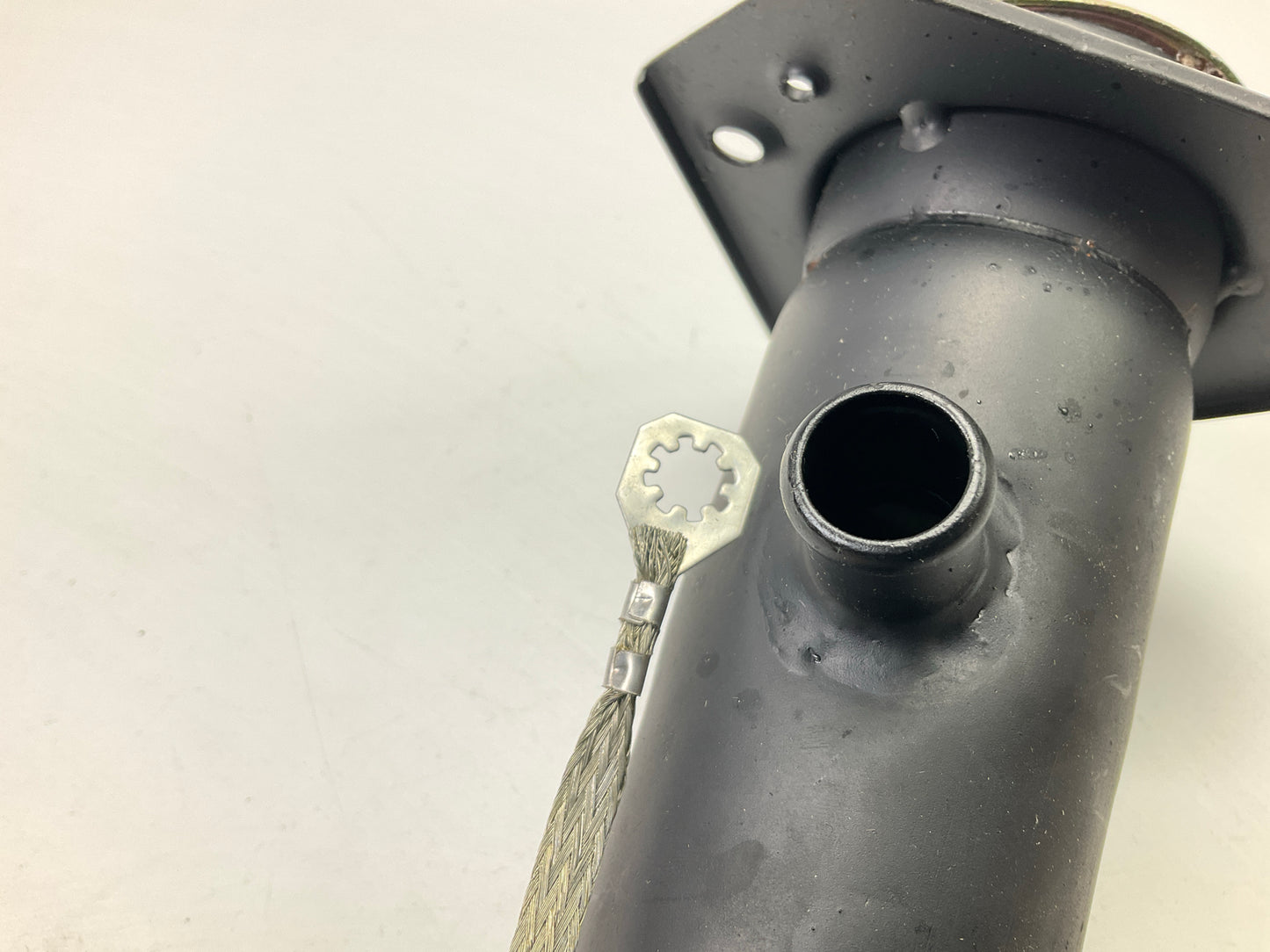 Spectra FN506 Fuel Tank Filler Neck - 88-97 Chevrolet GMC Pickup Truck 1500 2500