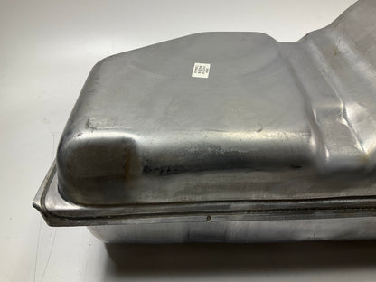 LIGHT COSMETIC DAMAGE - Spectra GM22B 34 Gallon Midship Fuel Gas Tank