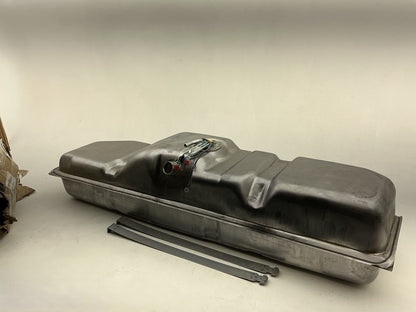 Spectra GM22B1FA Front Of Rear Axle 34 Gallon Fuel Gas Tank With Fuel Pump