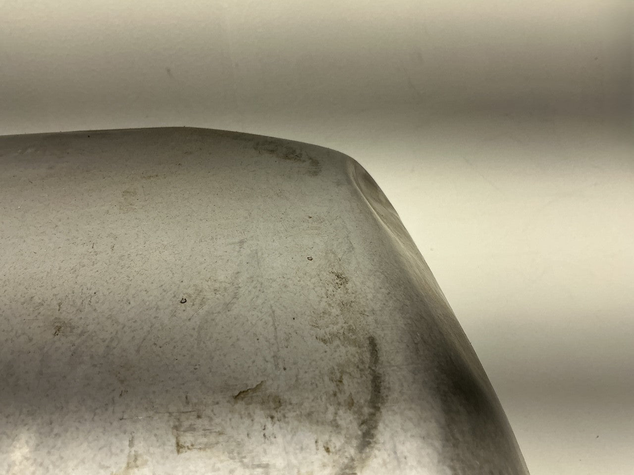 Spectra GM22B1FA Front Of Rear Axle 34 Gallon Fuel Gas Tank With Fuel Pump