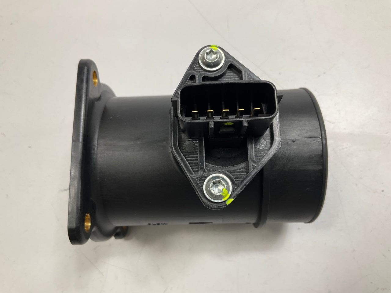 Spectra MA139 MAF Mass Air Flow Sensor For 2000-2002 Nissan Sentra 1.8L-L4