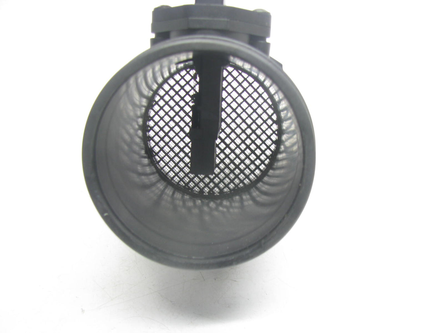 Spectra MA241 MAF Mass Air Flow Sensor For 1999-2004 BMW 4.4L-V8
