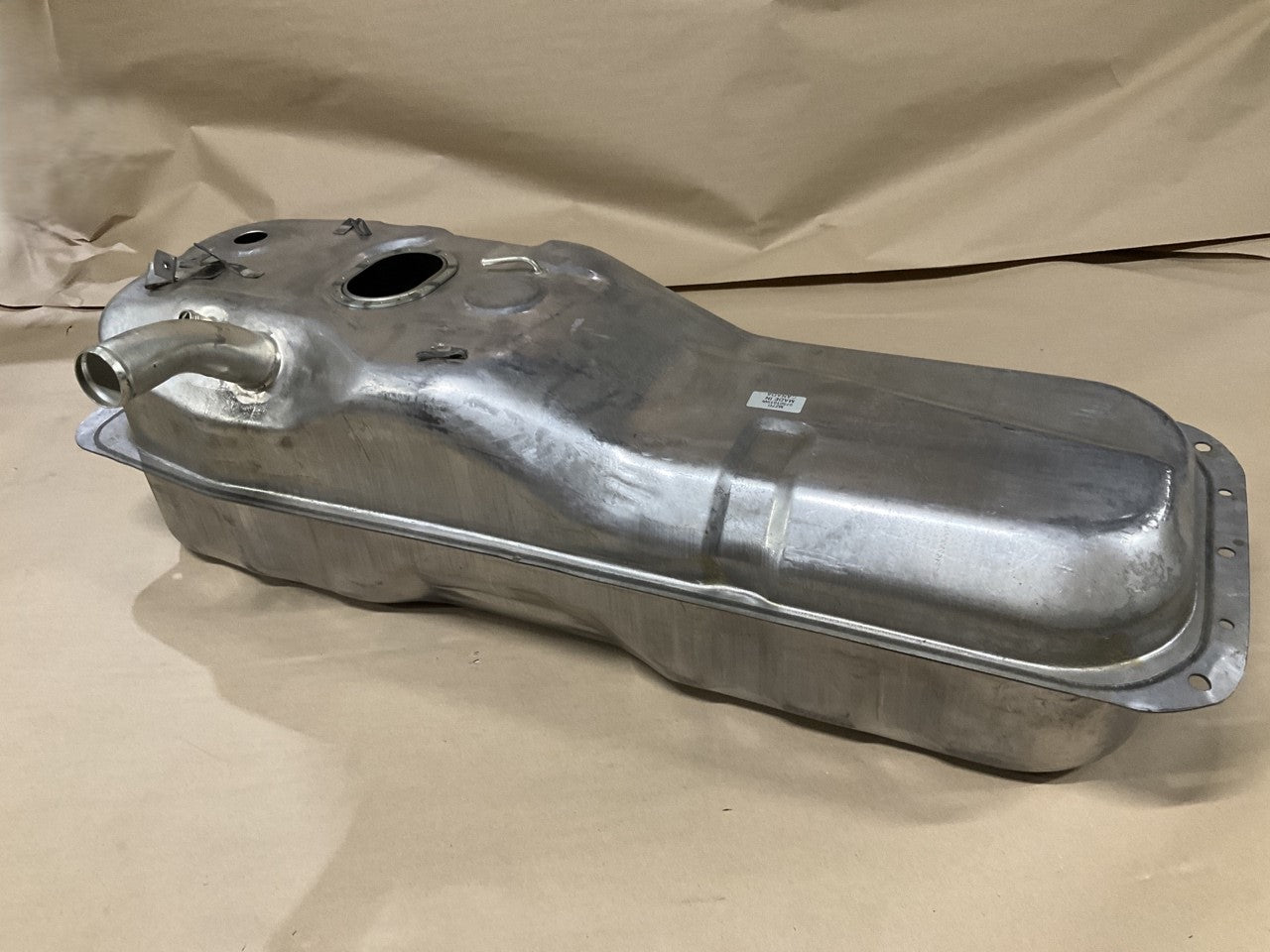 Minor Dent - Spectra MZ7D Fuel Gas Tank - 1990-1993 Mazda B2200, B2600 Ext. Cab