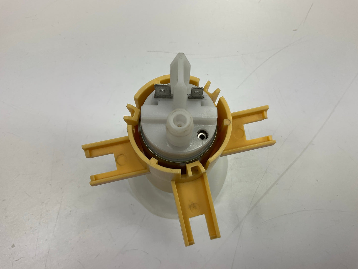 Made In USA - Spectra SP1237 Fuel Gas Pump, Missing 2 Small Connectors