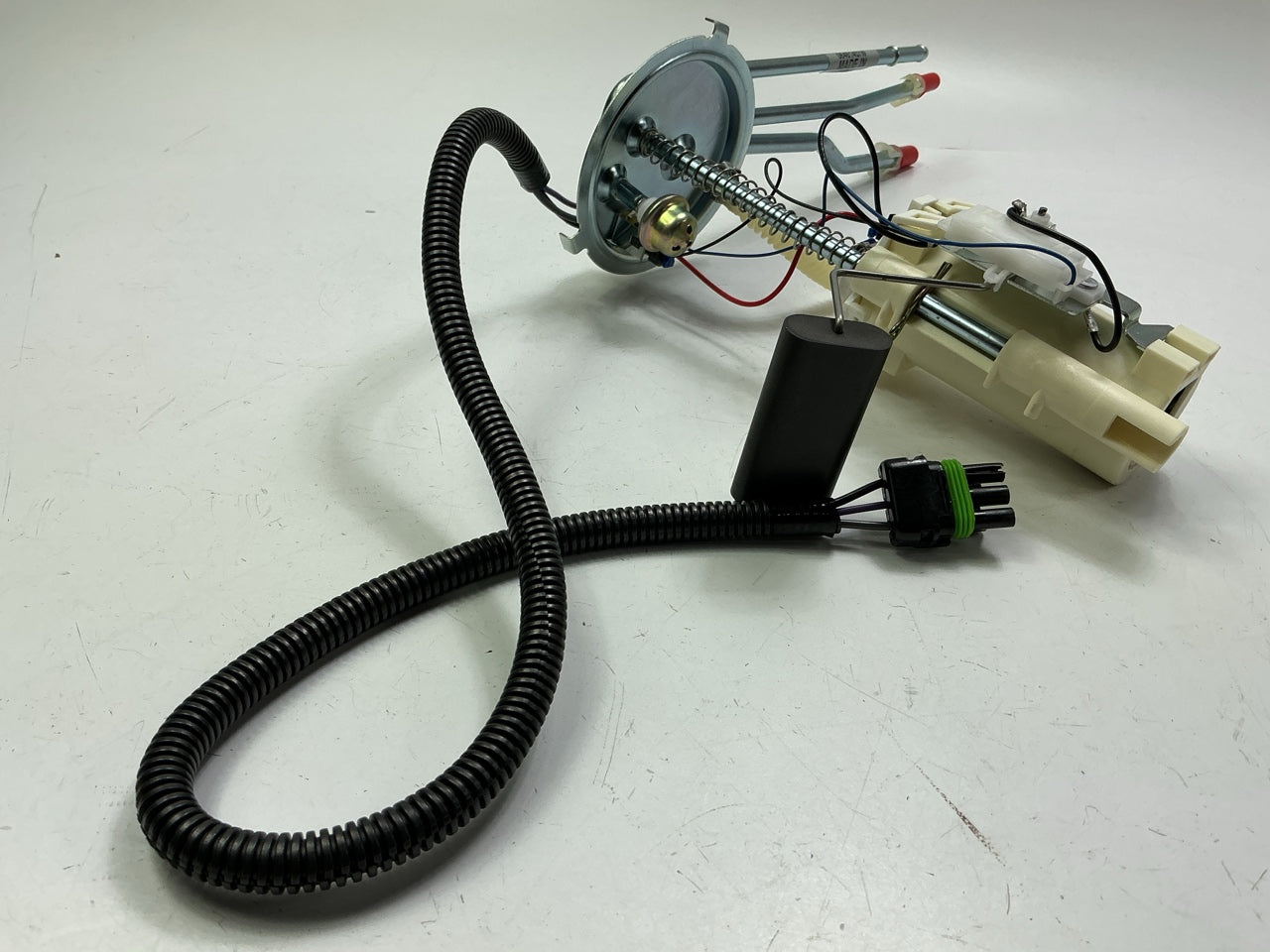 Spectra SP128B1H Fuel Pump And Fuel Level Sender - 1994-1996 Caprice, Impala