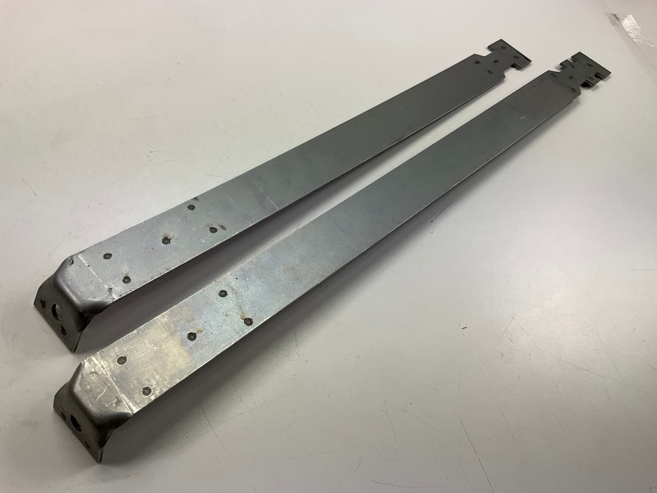 Spectra ST03 Fuel Tank Straps