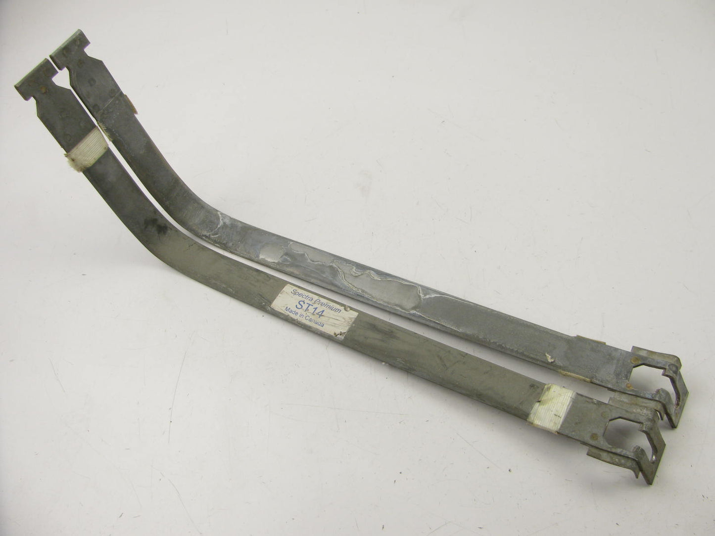 Spectra ST14 Fuel Tank Straps For 1979-86 Ford LTD, 79-85 Mercury Grand Marquis
