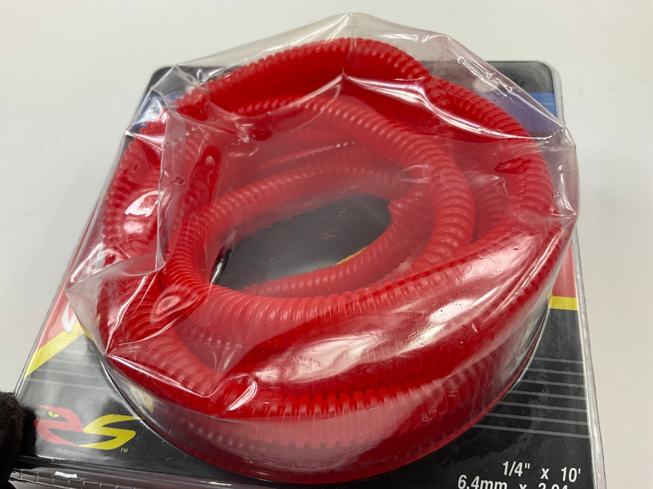 Spectre 29512 Convoluted Tubing Split Room Plastic, Red, 1/4 In. X 10 Ft