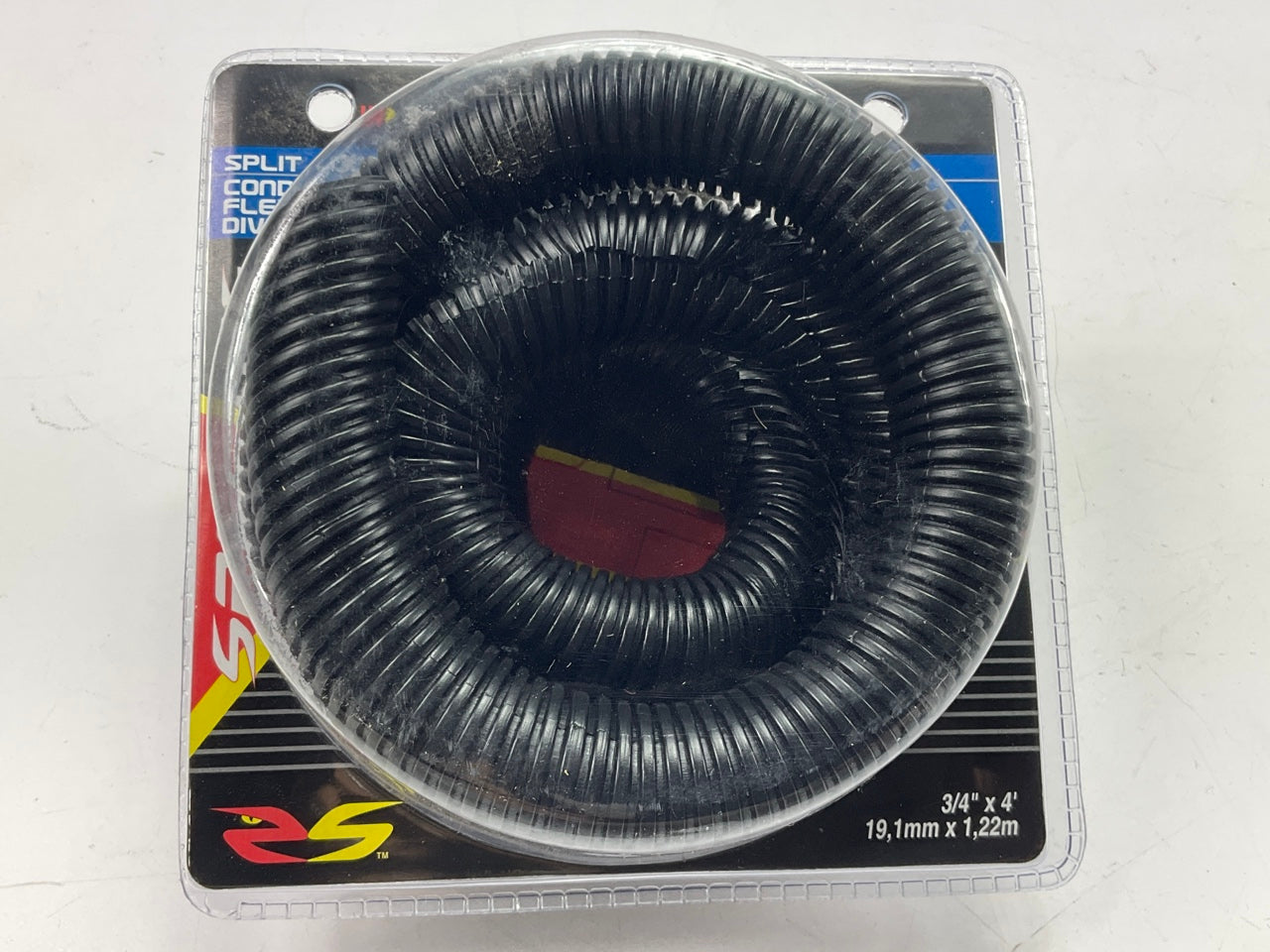 Spectre 29841 Convoluted Black Split Loom Tubing - 3/4'' X 4' Long