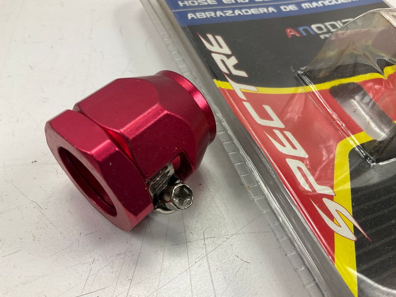 Spectre 3162 Magna-Clamp Red Anodized Hose Clamp For 1/2'' ID & -10 AN Hose