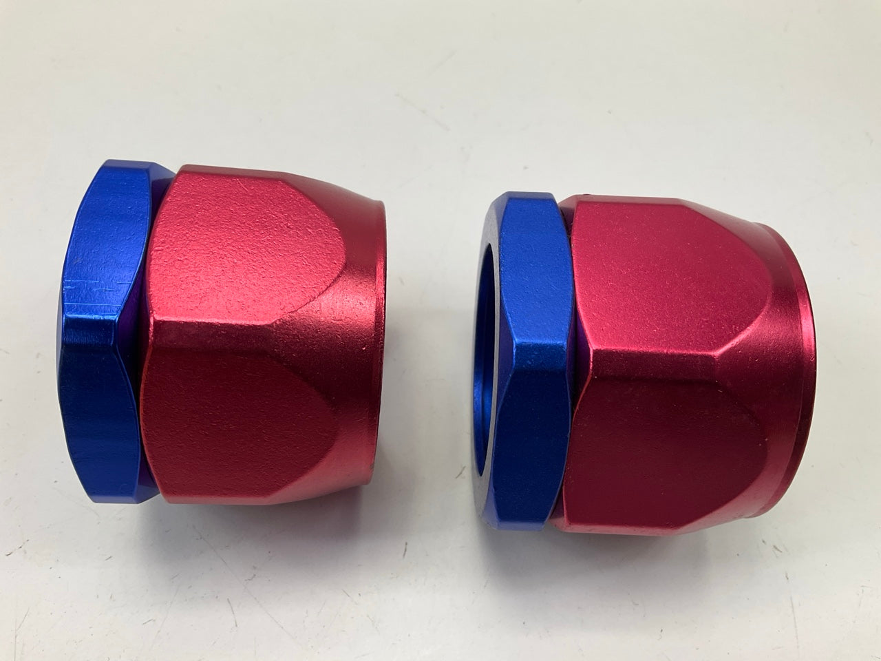 (2) Spectre 5160 Red & Blue Magna-Clamp Hose Clamp For 1-1/2'' ID & AN-28 Hose