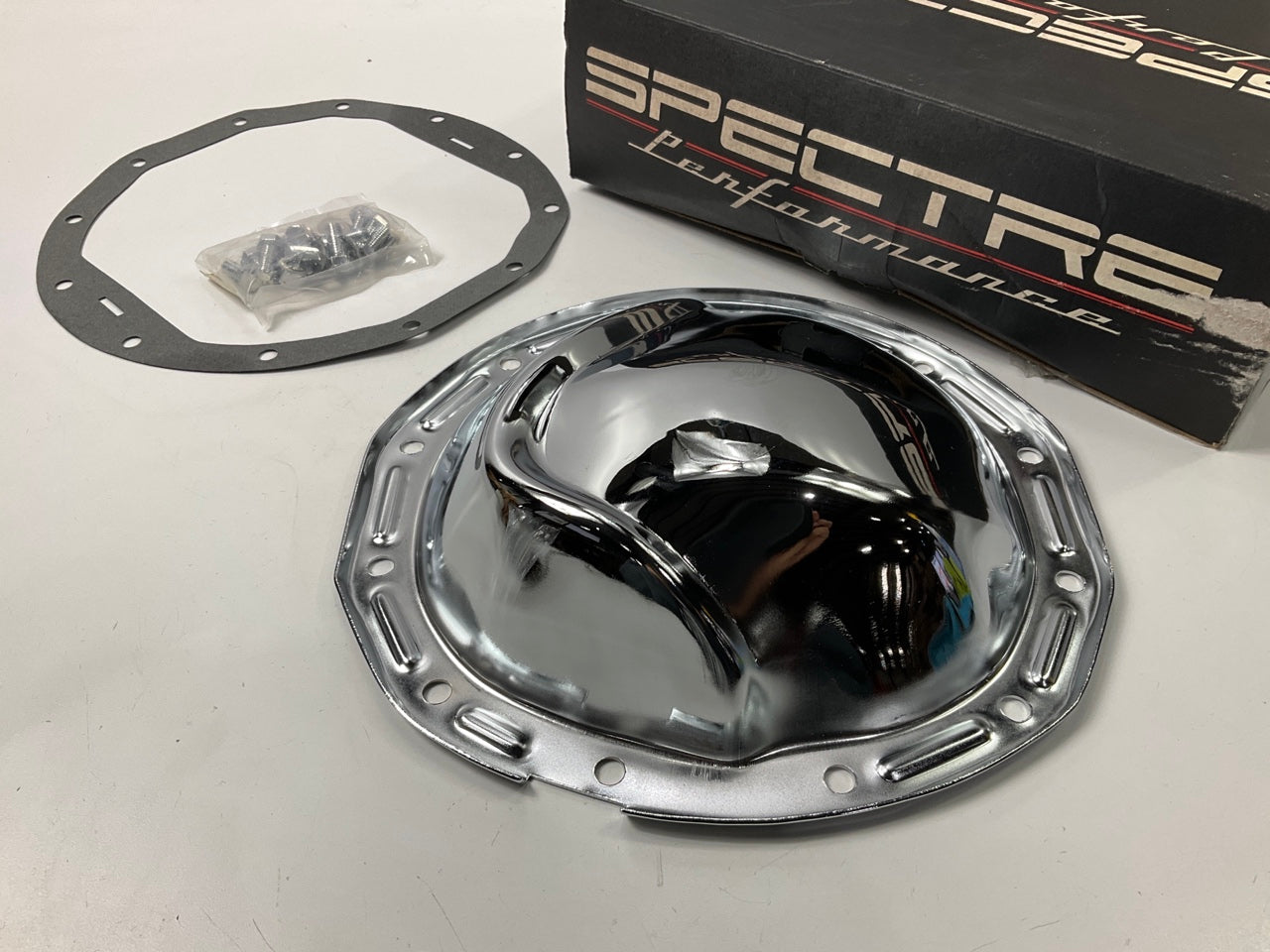 Spectre Chrome Differential Cover GM 8.875'' 12-Bolt 64-72 Chevelle, 67-72 Camaro