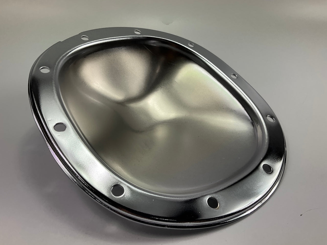 Missing All The Bolts - Spectre 6074 Chrome Differential Cover GM 7.5'' 10 Bolt