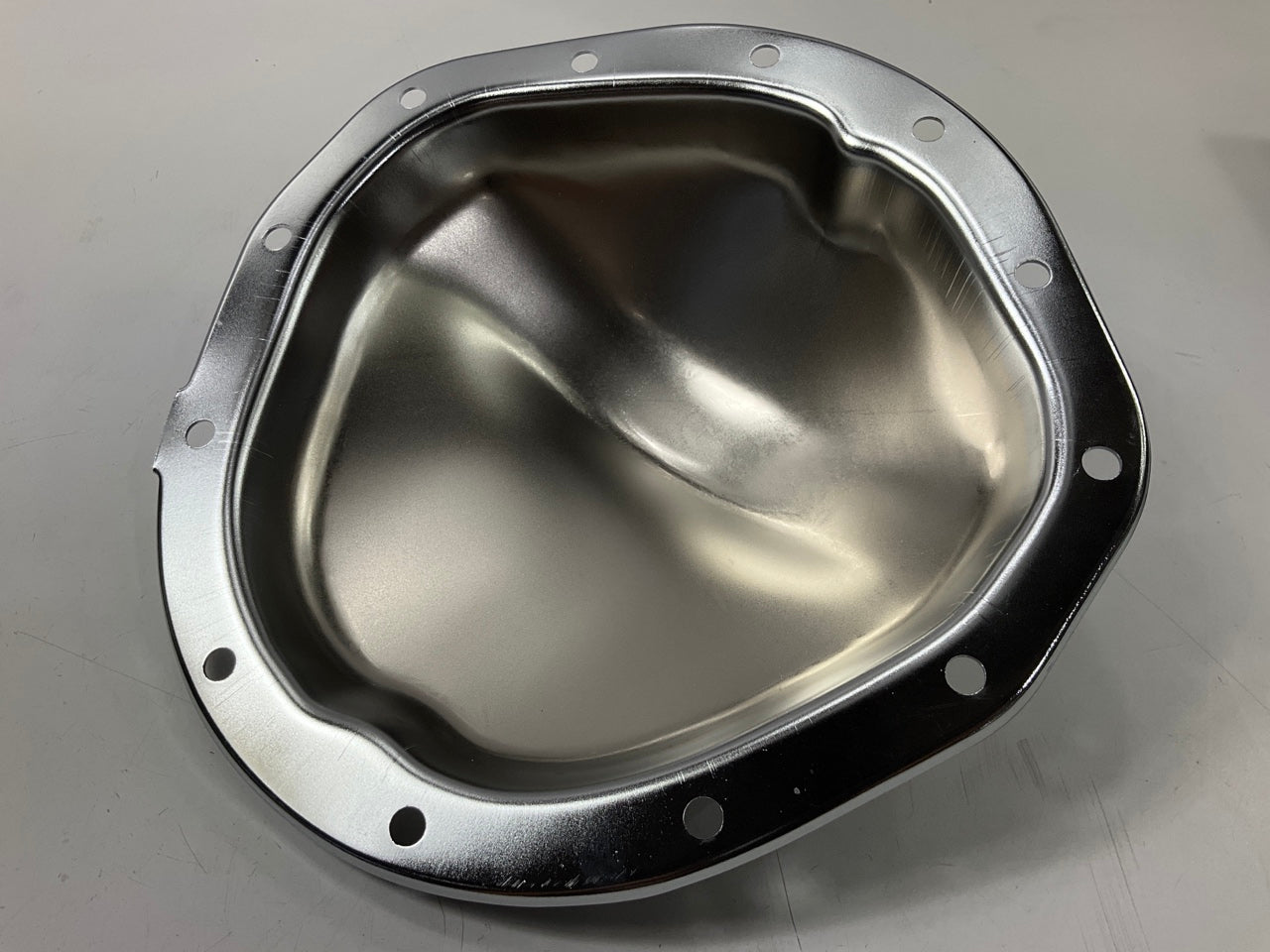 Missing Hardware  Spectre 6076 Chrome Plated Steel Differential Cover GM 12-Bolt