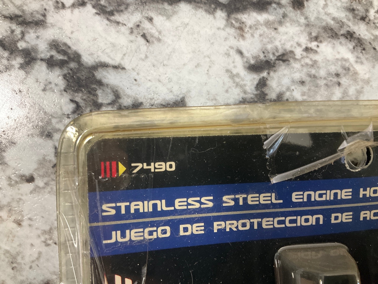 Spectre 7490 Magnabriad Stainless Steel Hose Kit Red/Blue Magnaclamp End Caps