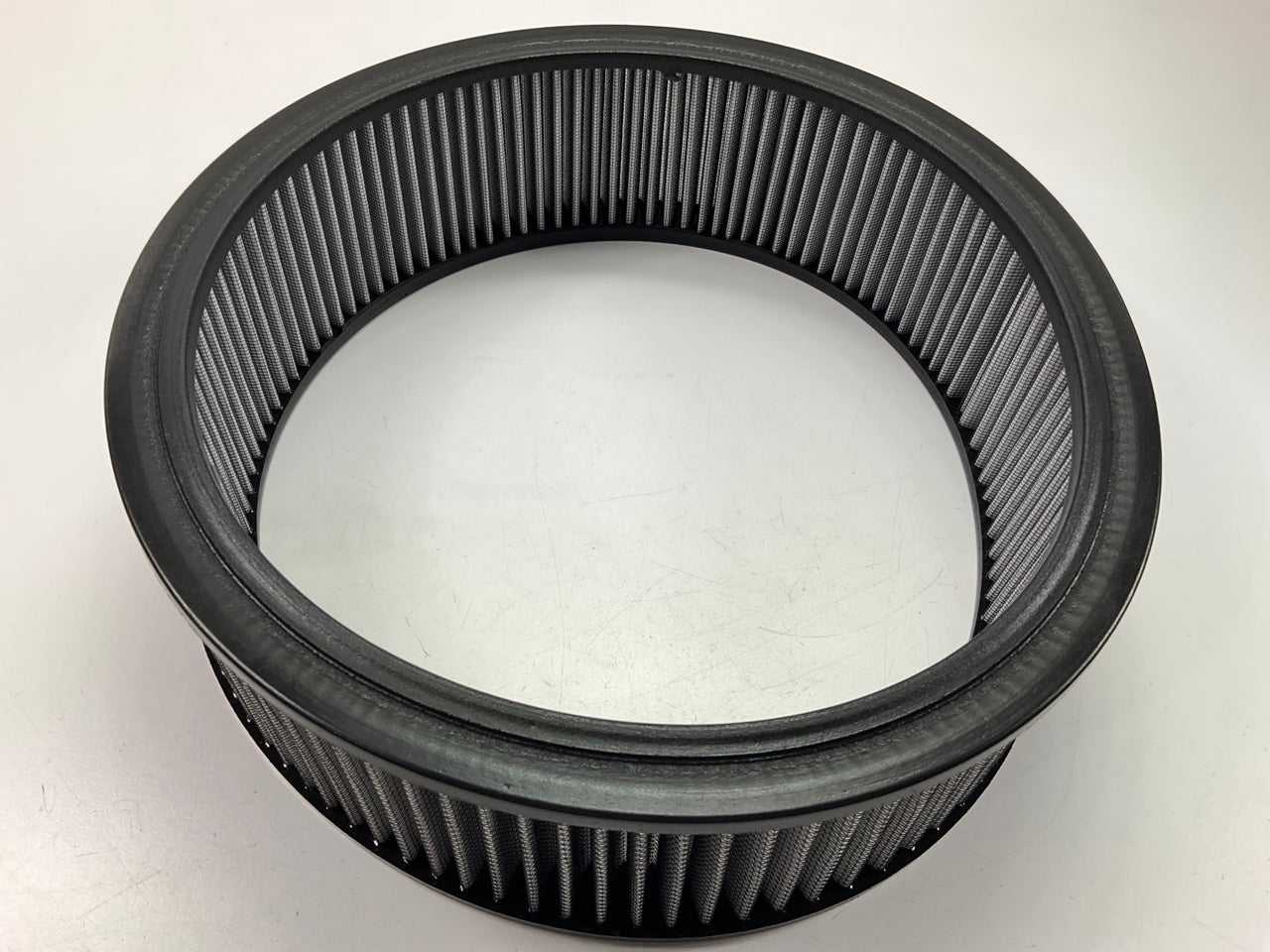 Spectre HPR0138W High Performance High Flow Round Air Filter - 14'' X 4''