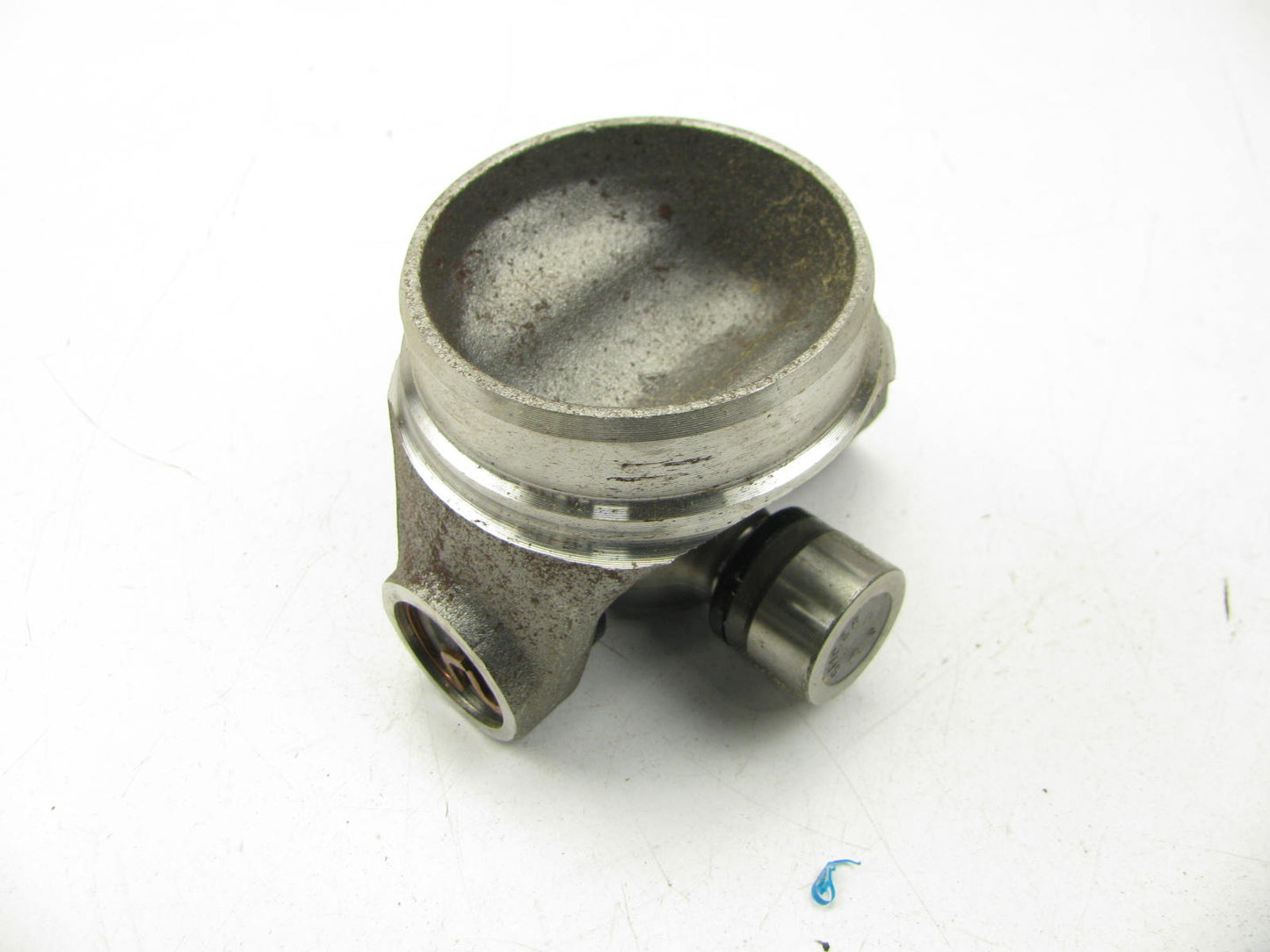 Spicer 2-28-1697TJ  Front Or Rear Shaft Tube Yoke, With U-JOINT, 3.000 X 0.083