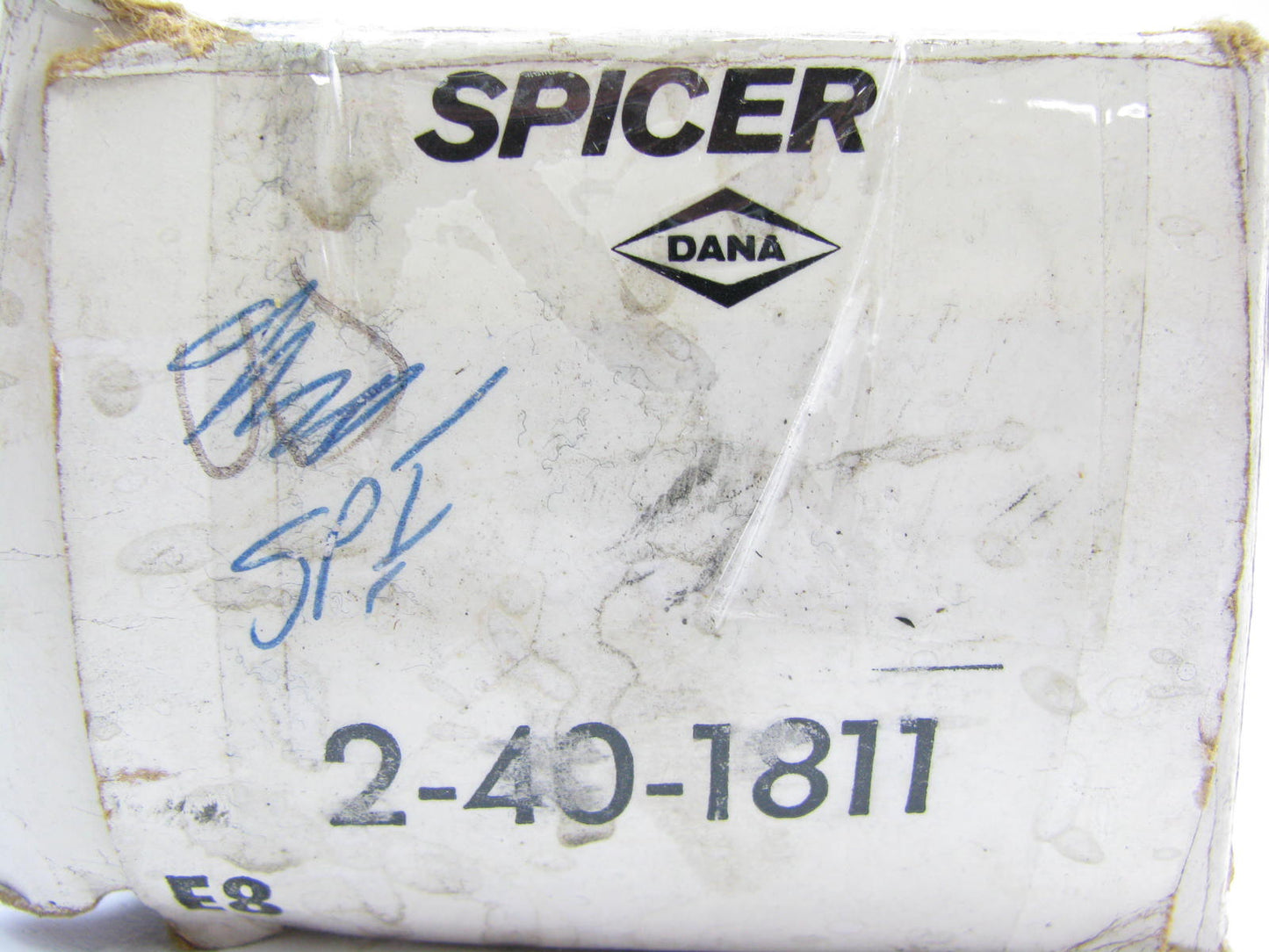 Spicer 2-40-1811 Driveshaft Tube Yoke'' - 1.375 X 16 Spline 2.500'' X 0.65'' Tube