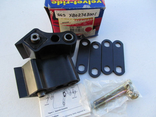 Spicer 274-3001 Velvet Ride Sulastic Shackle Rubber Springs For 92-00 Chevy GMC