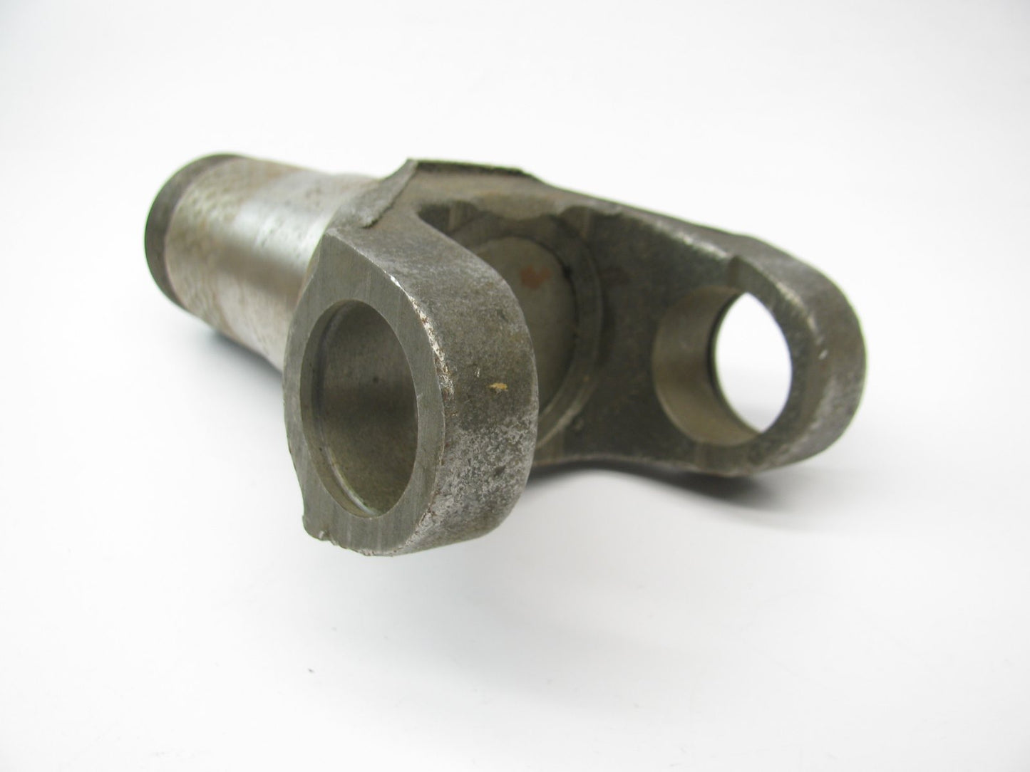 Spicer 3-3-1501KX Slip Yoke 1350 Series 1.375x16 Spline 5.812 Centerline To End