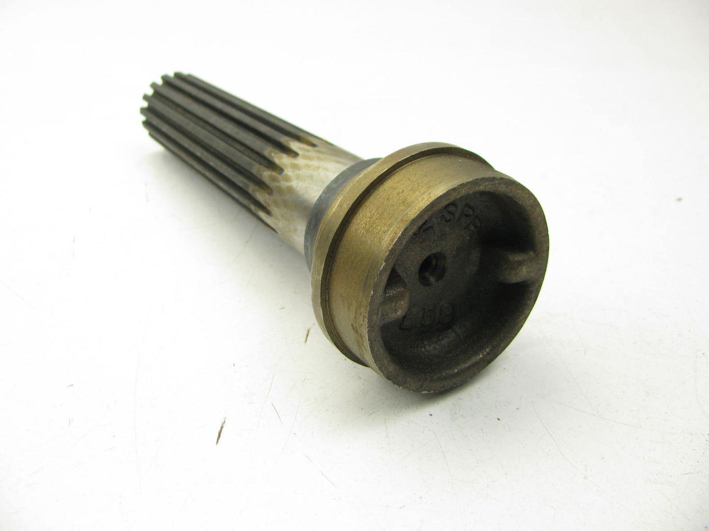 Spicer 3-53-211 Splined Midship Tube Shaft 1.3750-16 Spline 1.3780'' Bearing