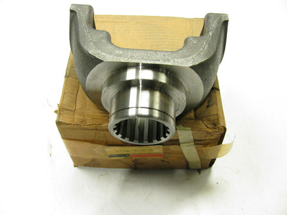 Spicer 6-5-4-3011 Splined Bore End Yoke 1810 Series 2.350''x16 Spline, 3.750'' Hub