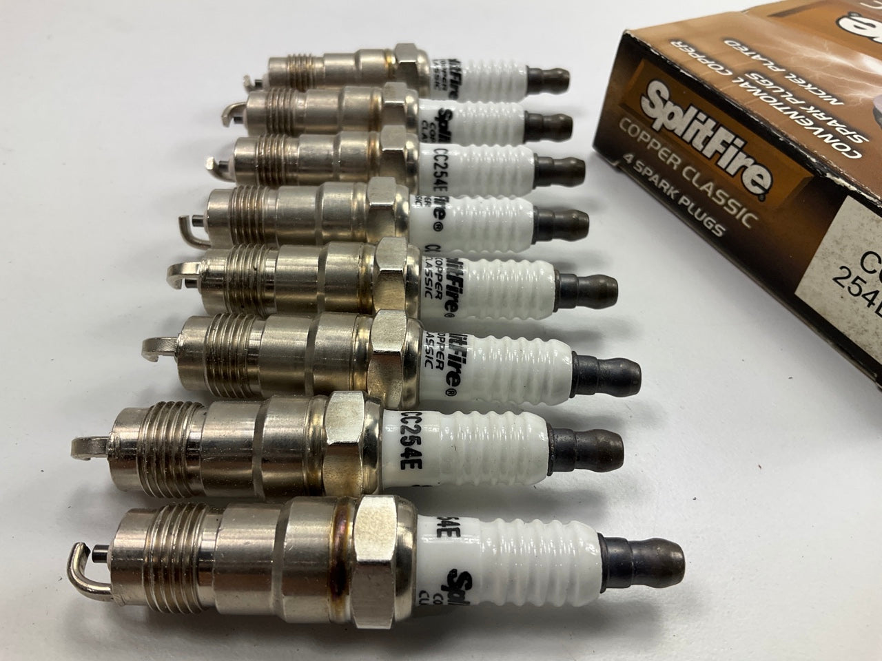 (8) Splitfire CC254E Spark Plugs - 1986-1991 Ford 302 5.0L SBF Ford V8 Cars