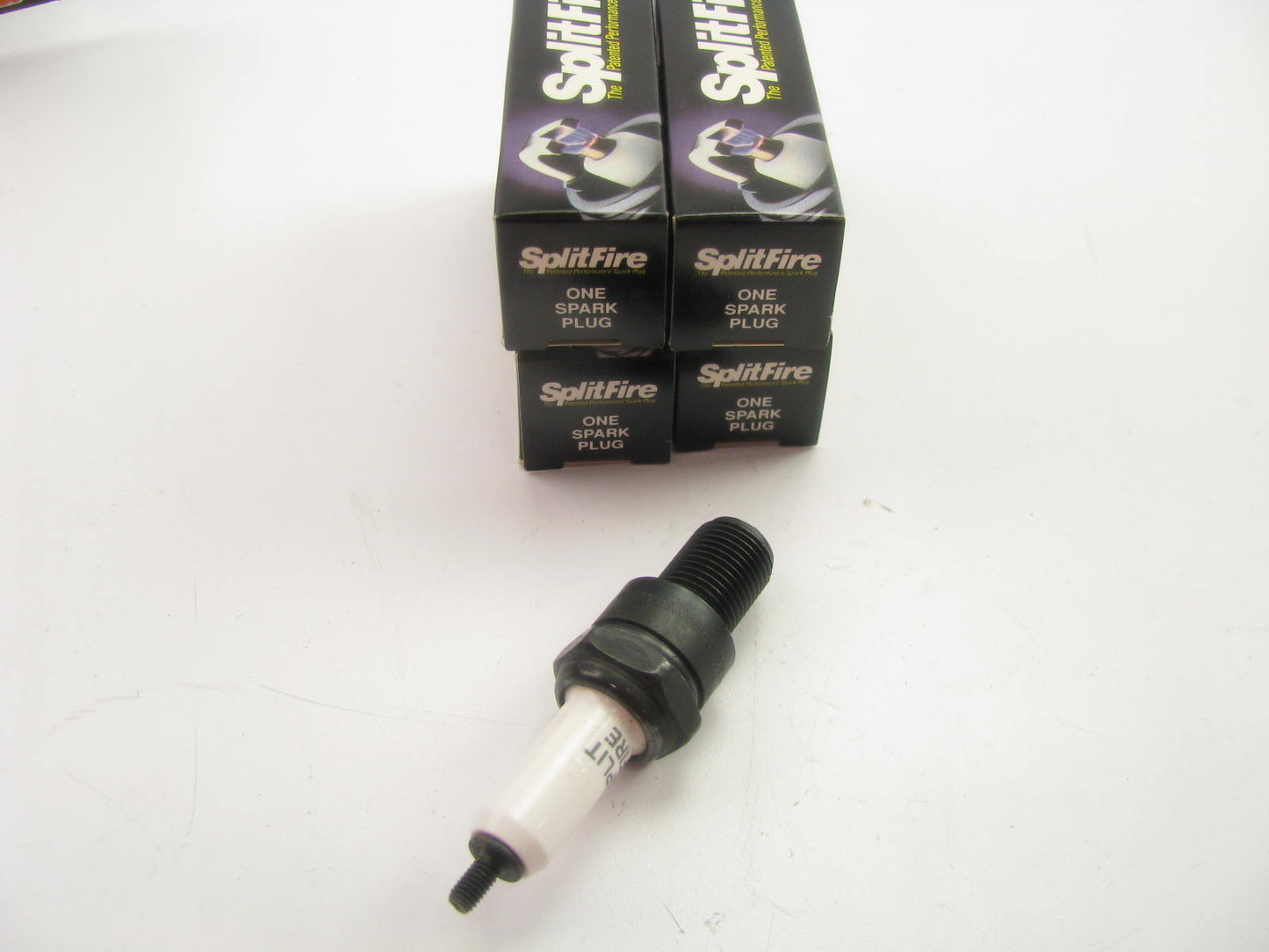 (4) Splitfire SF40D Ignition Spark Plugs