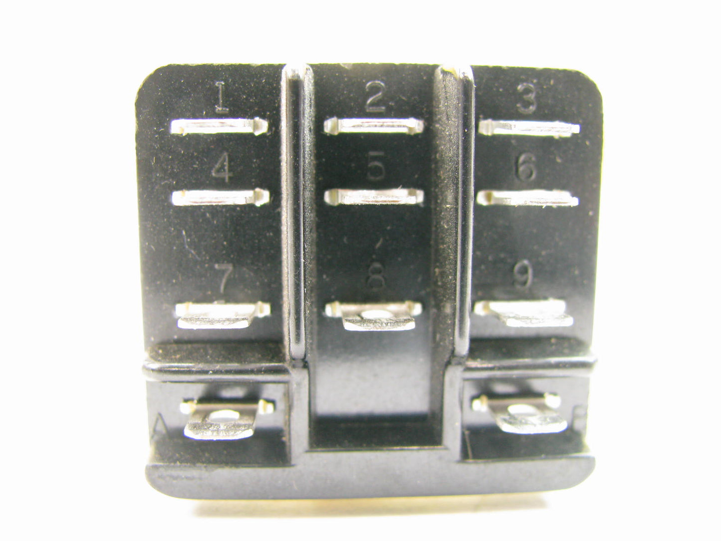 Square D 8501 Relay - Series C - KUD13P14V53 - 24V 3 PDT 10A