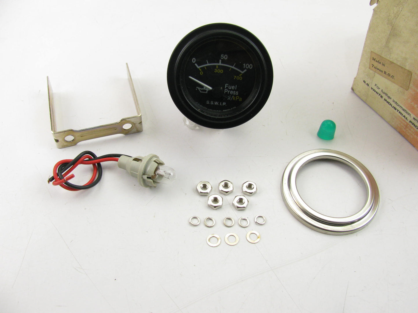 NOS -  S.S. White HG145 Fuel Pressure Gauge 0-100 PSI