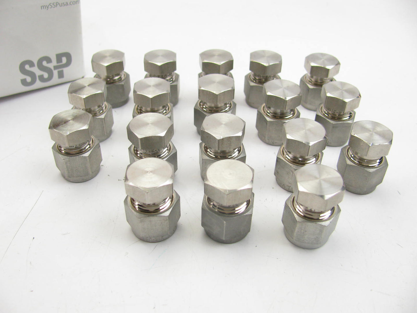 18 Fittings - SSP ISSD6CP 3/8'' OD Tube SS Tube Cap SSP DuoLok Stainless Steel