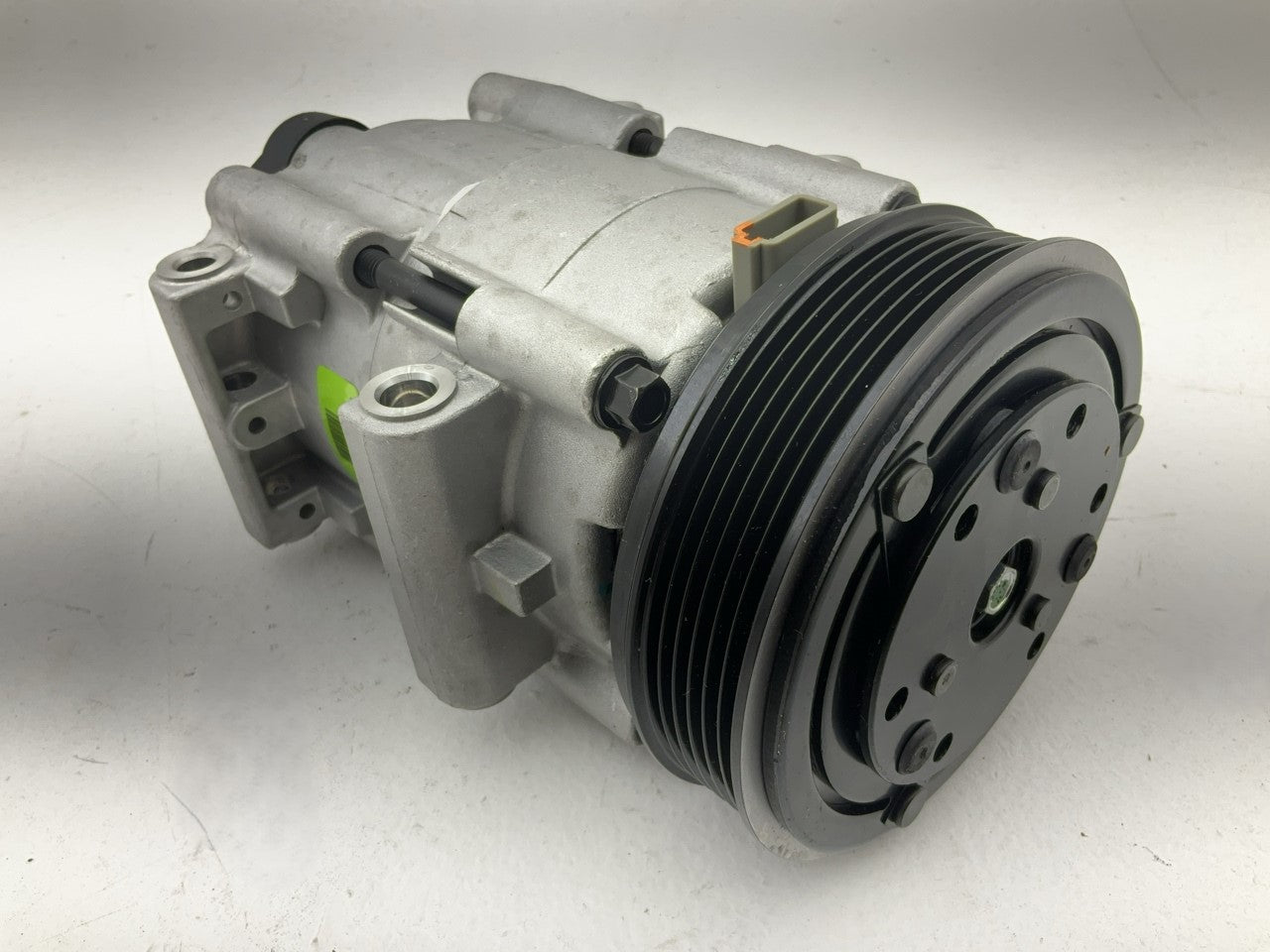 Standard 1373NK A/C Compressor & Receiver Drier Accumulator Kit
