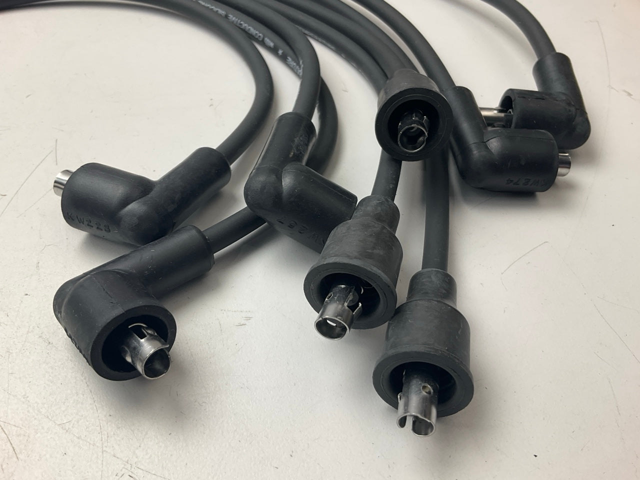 Standard Motor Products 27879 Ignition Spark Plug Wire Set
