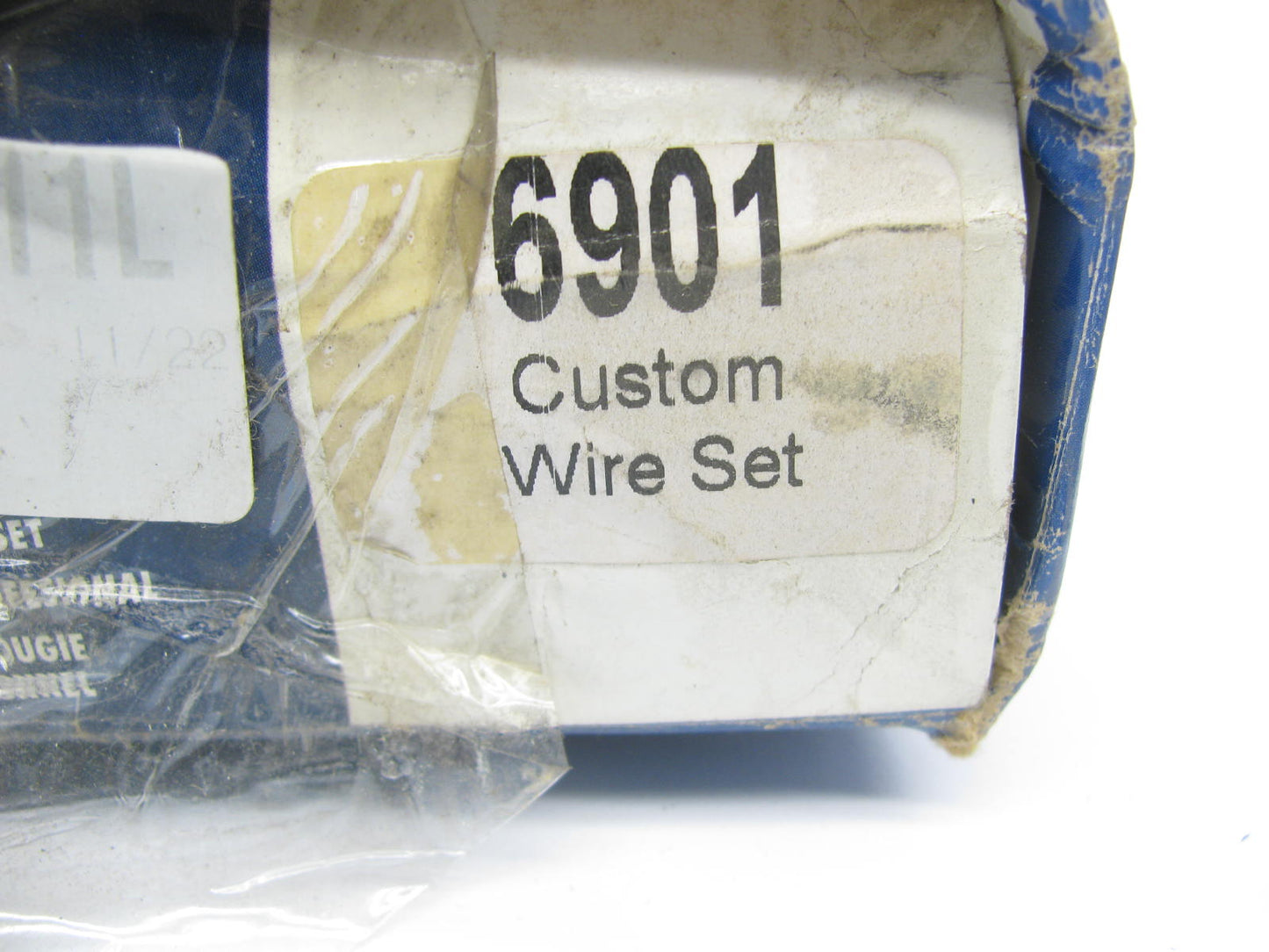 Standard 6901 Ignition Spark Plug Wire Set For 1982-1985 Cadillac 4.1L-V8