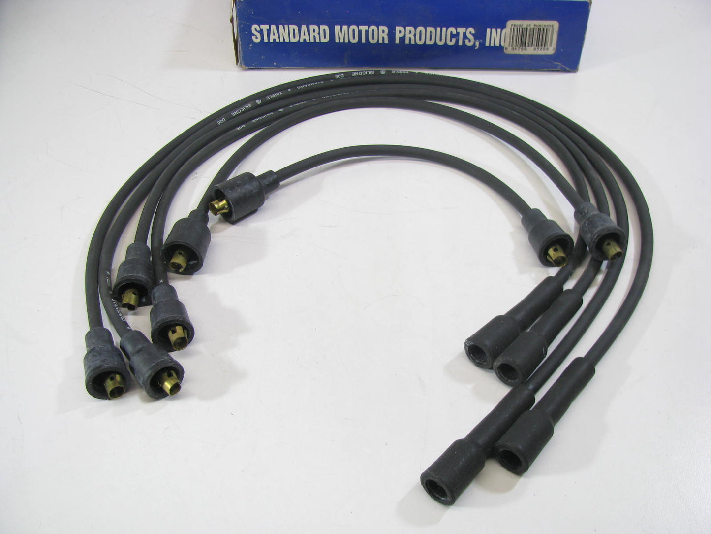 Standard Motor Products 9501 Ignition Spark Plug Wire Set
