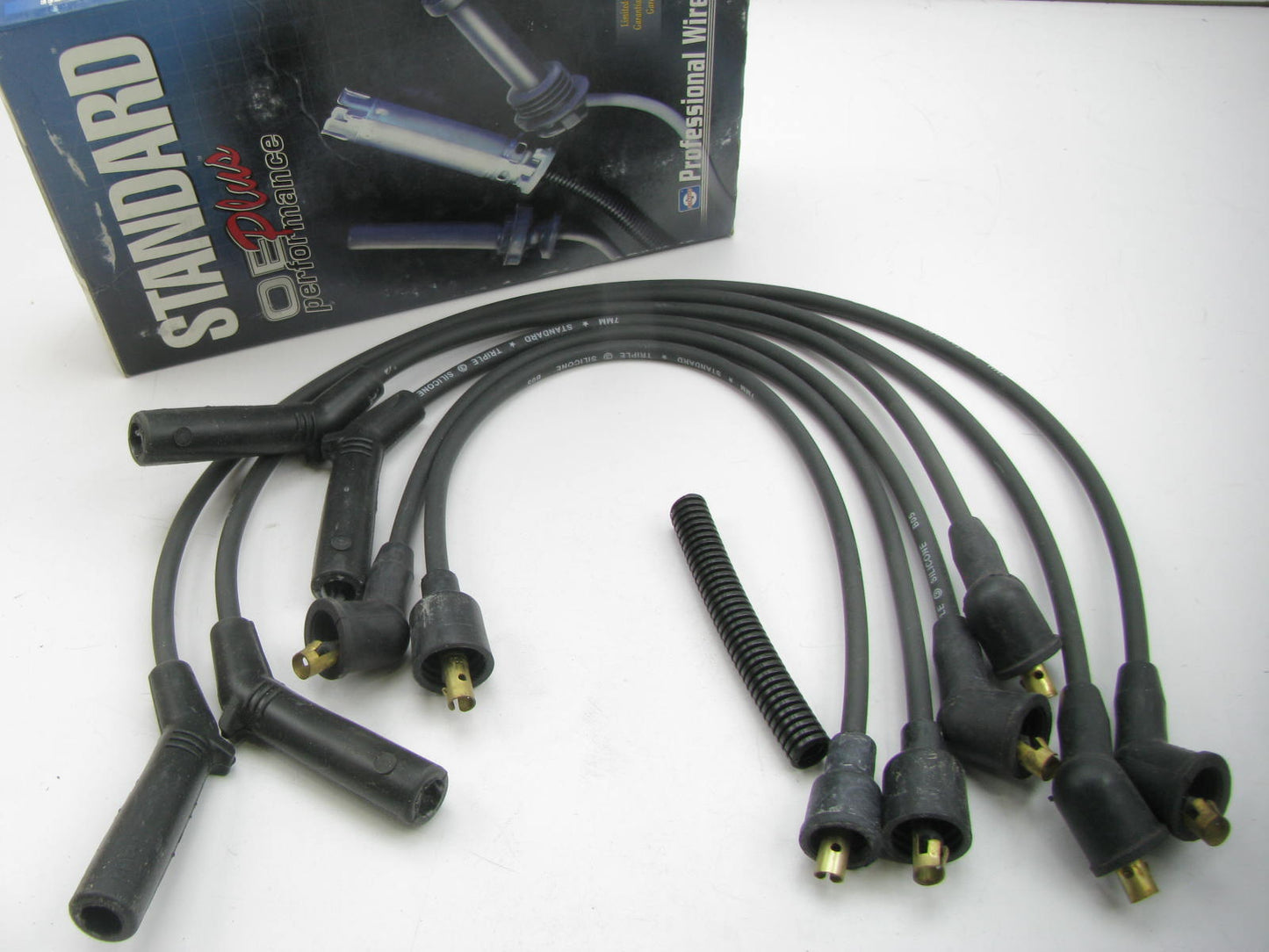 Standard 9508 Ignition Spark Plug Wire Set For 1988-1989 Honda Accord 2.0L-L4