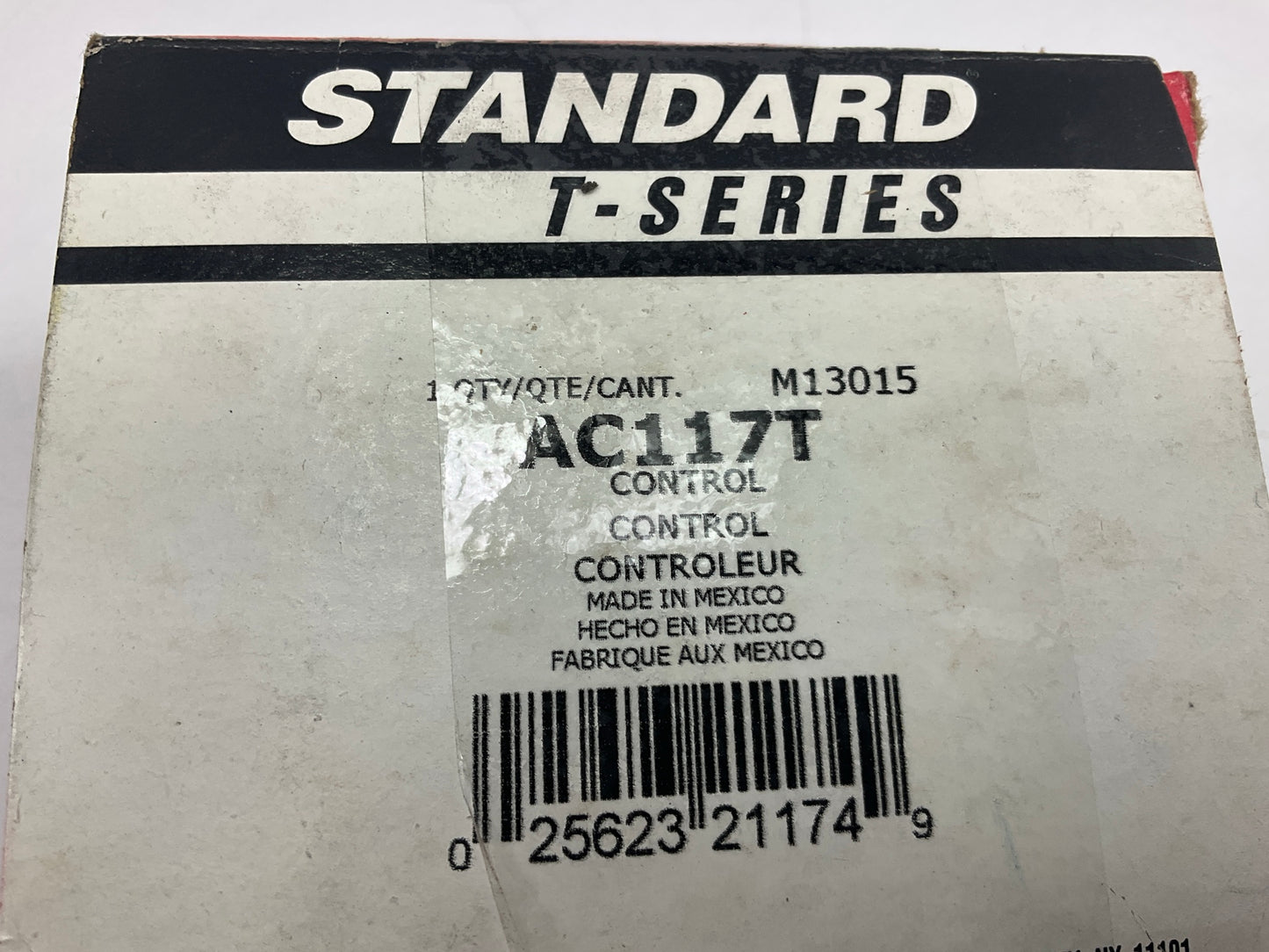Standard Motor Products AC117T Idle Air Control Valve IAC