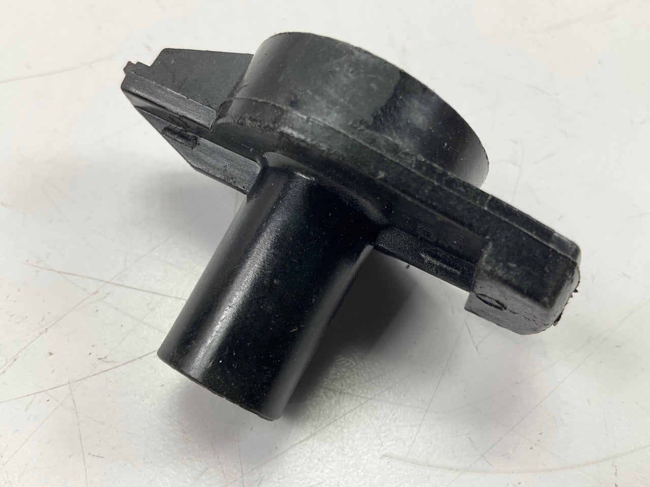 Standard Motor Products CH307 Ignition Distributor Rotor