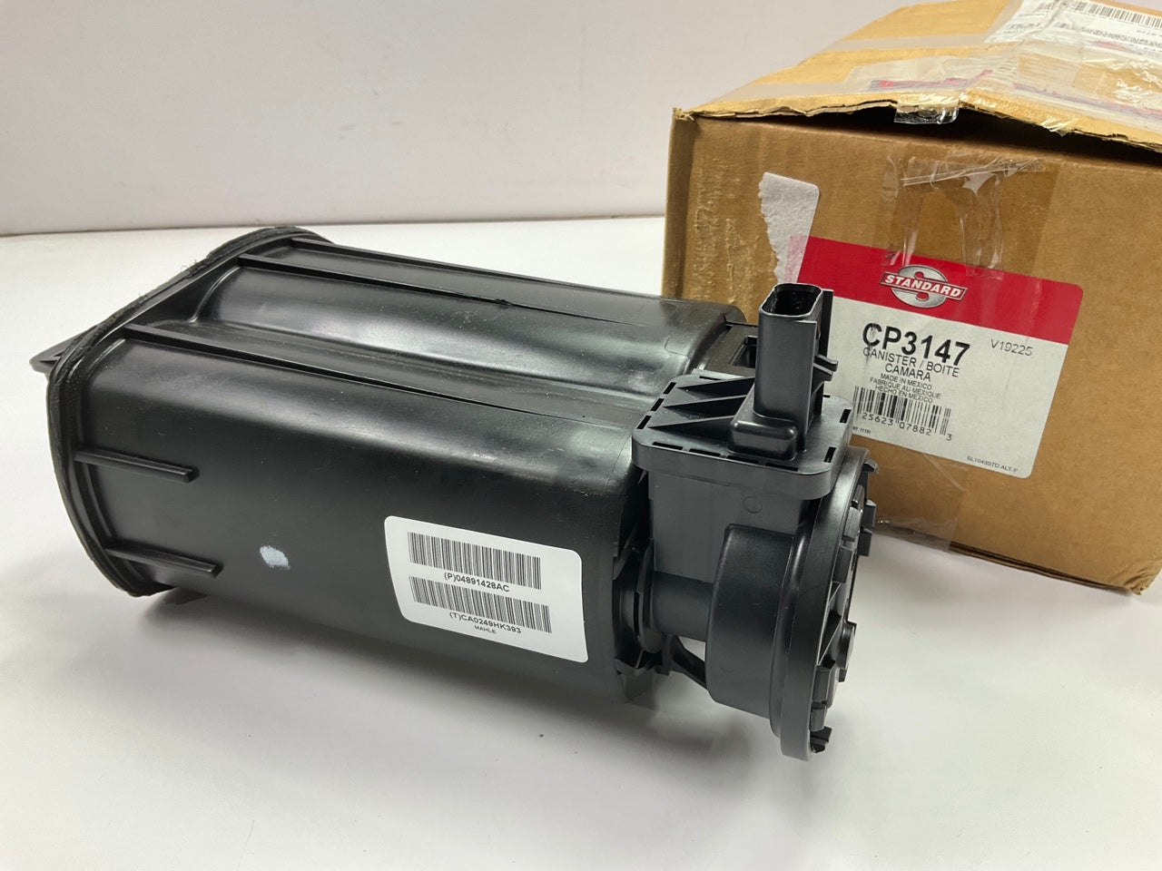 Standard Motor Products CP3147 Charcoal Fuel Vapor Canister