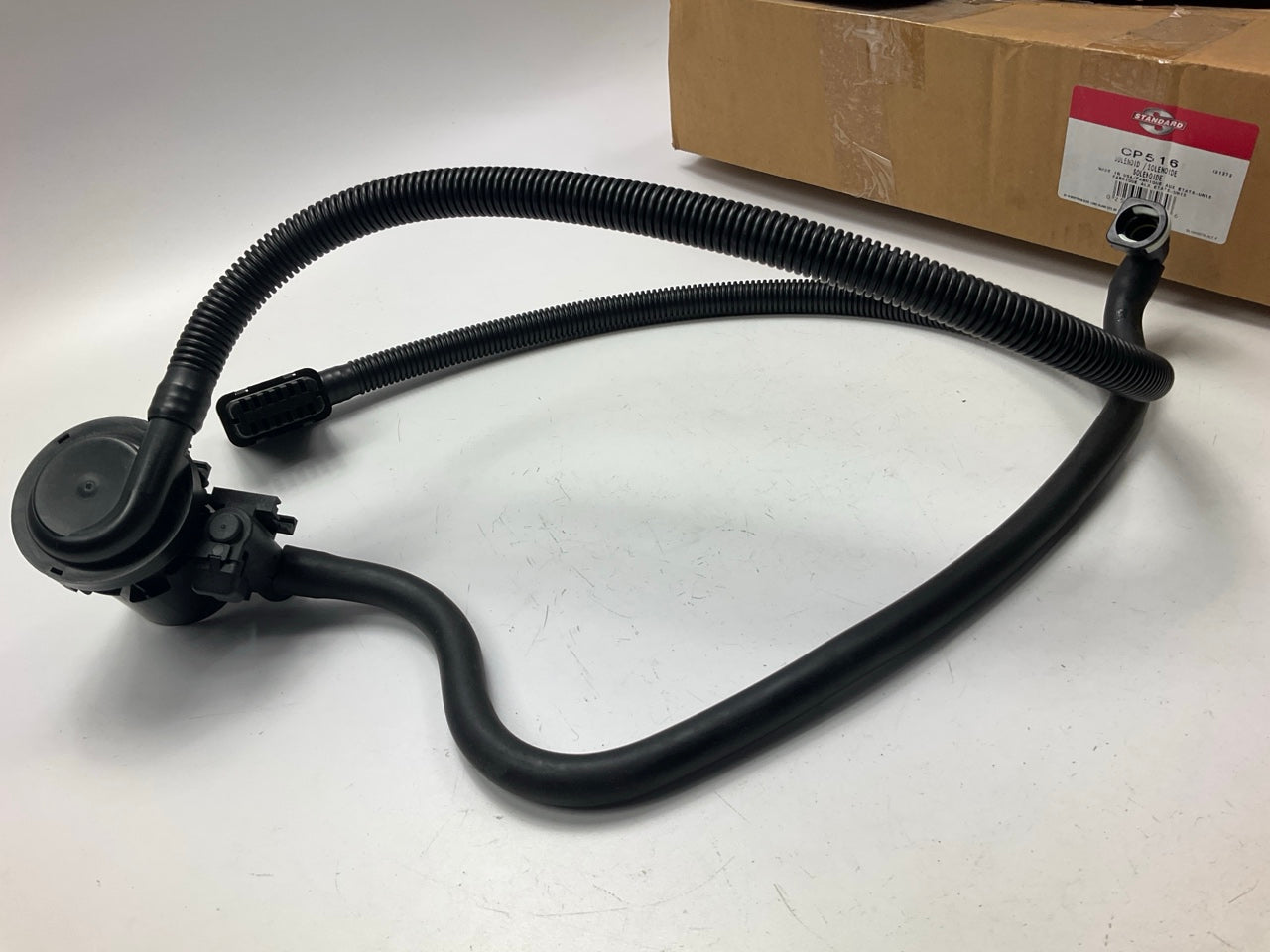 Missing Connector & Bracket - Standard CP516 Vapor Canister Purge Vent Solenoid